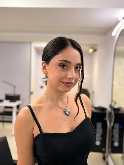 მაკიაჟი და ვარცხნილობა — SANLE Beauty Salon, თბილისი