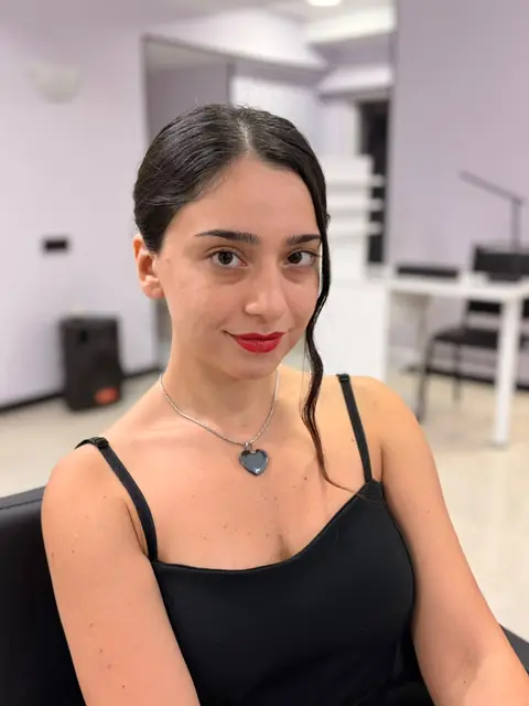 მაკიაჟი და ვარცხნილობა — SANLE Beauty Salon, თბილისი