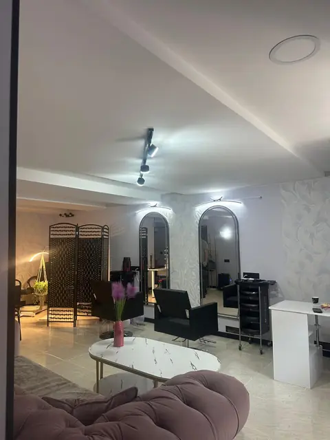 სალონი — SANLE Beauty Salon, თბილისი